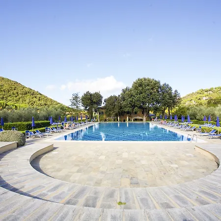 & Sant'anna Del Volterraio Ośrodek wypoczynkowy 4*