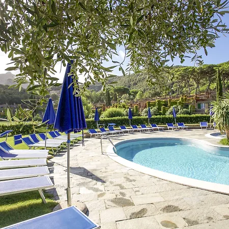 Resort & Sant'anna Del Volterraio 4*