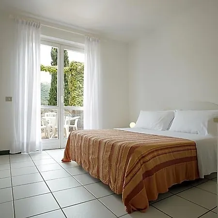 & Sant'anna Del Volterraio Resort