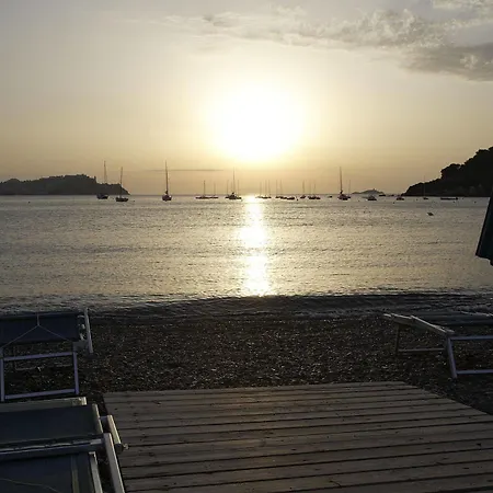 Resort Residenza Sant'anna Del Volterraio 5*