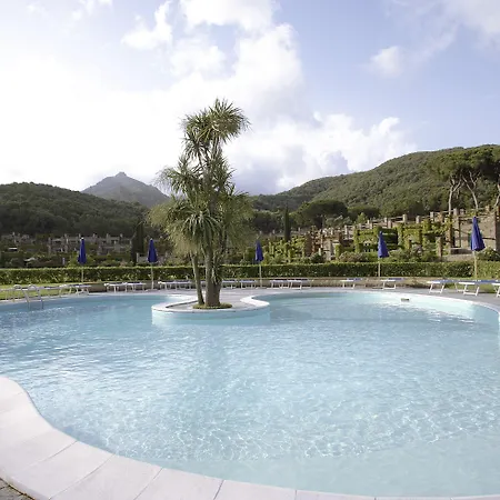 Residenza Sant’anna Del Volterraio 4*