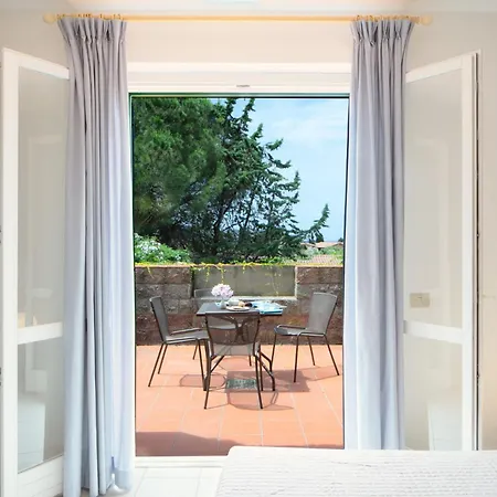 & Sant'anna Del Volterraio Resort 4*