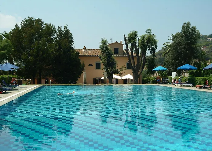 Resort & Sant'anna Del Volterraio 4*