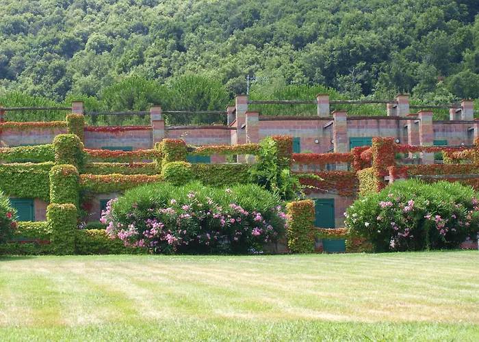 & Sant'anna Del Volterraio