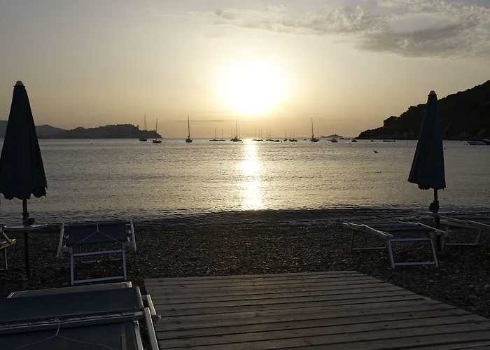 & Sant'anna Del Volterraio