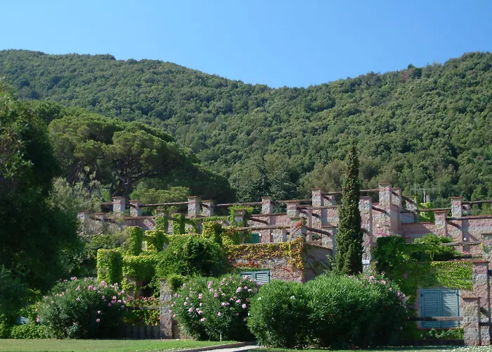 Resort & Sant'anna Del Volterraio Portoferraio