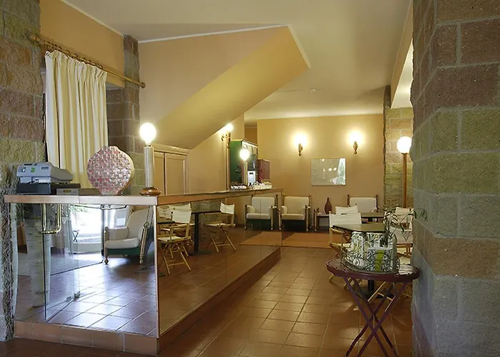 & Sant'anna Del Volterraio